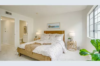 305 E Valencia Avenue #R, Burbank, CA 91502 - Photo 13