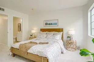 305 E Valencia Ave, Burbank, CA 91502 - Photo 13