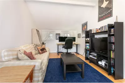21000 Elkwood, Canoga Park, CA 91304 - Photo 11