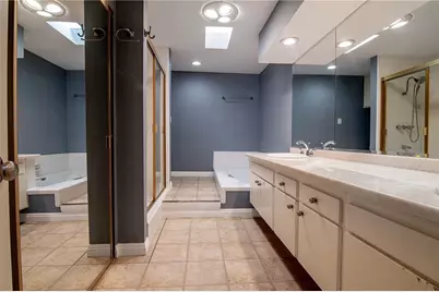 5401 Zelzah #115, Encino, CA 91316 - Photo 13