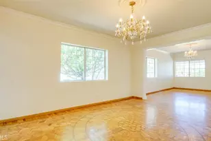 14260 Kittridge St, Van Nuys, CA 91405 - Photo 5