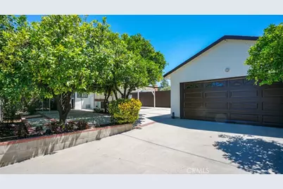 14260 Kittridge Street, Van Nuys, CA 91405 - Photo 29
