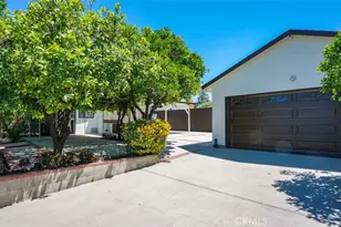 14260 Kittridge St, Van Nuys, CA 91405 - Photo 29