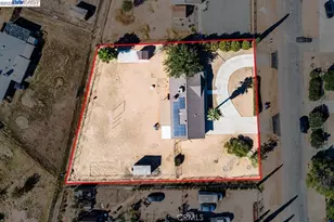 21019 Rambling, Apple Valley, CA 92308 - Photo 19