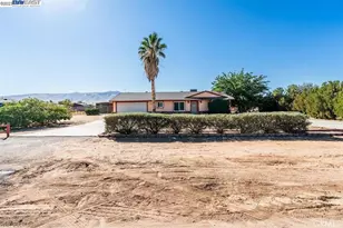 21019 Rambling, Apple Valley, CA 92308 - Photo 15