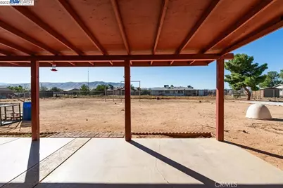 21019 Rambling, Apple Valley, CA 92308 - Photo 13