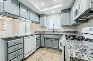 21019 Rambling, Apple Valley, CA 92308 - Photo 9