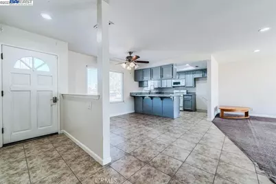 21019 Rambling, Apple Valley, CA 92308 - Photo 7