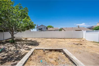 44029 Calston, Lancaster, CA 93535 - Photo 25