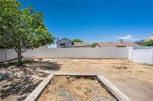 44029 Calston, Lancaster, CA 93535 - Photo 25