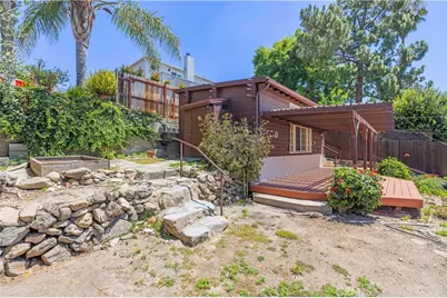 3057 Orange Avenue, La Crescenta, CA 91214 - Photo 35