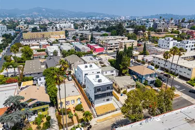 4511 Rosewood Avenue, Los Angeles, CA 90004 - Photo 13