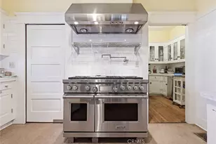 1415 S Manhattan Pl, Los Angeles, CA 90019 - Photo 17