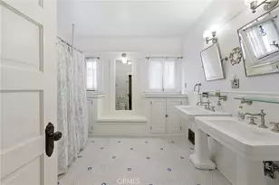1415 S Manhattan Pl, Los Angeles, CA 90019 - Photo 43