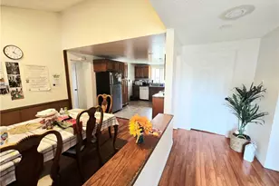 20959 Strathern, Canoga Park, CA 91304 - Photo 3