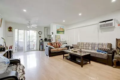 14218 Sylvan Avenue, Van Nuys, CA 91401 - Photo 3