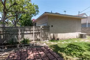 240 N Keystone, Burbank, CA 91506 - Photo 31