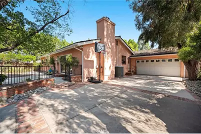 18543 Chatsworth, Porter Ranch, CA 91326 - Photo 37