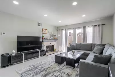 20235 Keswick Street #212, Winnetka, CA 91306 - Photo 11