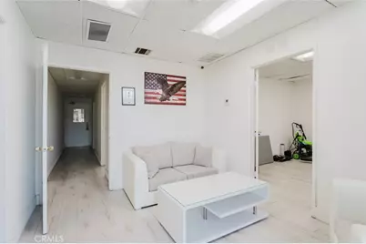 21418 Parthenia Street, Canoga Park, CA 91304 - Photo 31