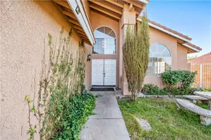 13830 Hidden Valley, Victorville, CA 92395 - Photo 3