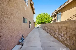 13830 Hidden Valley, Victorville, CA 92395 - Photo 47