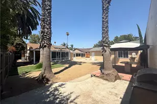 13638 Hartland, Van Nuys, CA 91405 - Photo 5