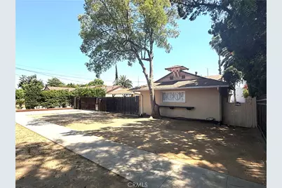 13638 Hartland, Van Nuys, CA 91405 - Photo 3