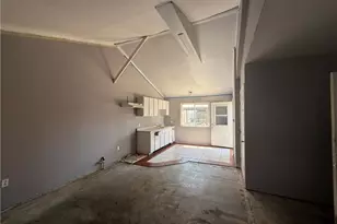 13638 Hartland, Los Angeles, CA 91405 - Photo 27