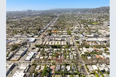 737 N Orange Drive, Los Angeles, CA 90038 - Photo 41