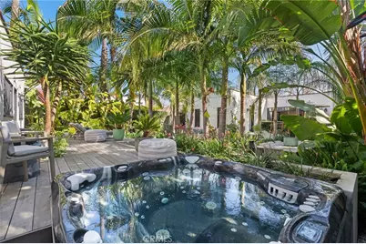 737 N Orange Drive, Los Angeles, CA 90038 - Photo 35