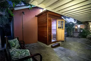 640 S Parish Pl, Burbank, CA 91506 - Photo 29