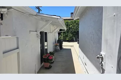 6429 Camellia, North Hollywood, CA 91606 - Photo 35