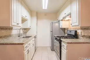 601 E Orange Grove, Burbank, CA 91501 - Photo 3