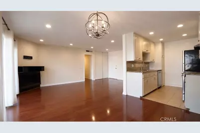 601 E Orange Grove #103, Burbank, CA 91501 - Photo 5