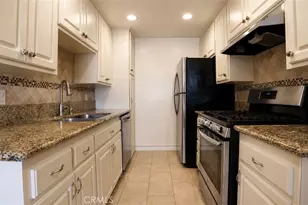 601 E Orange Grove, Burbank, CA 91501 - Photo 3