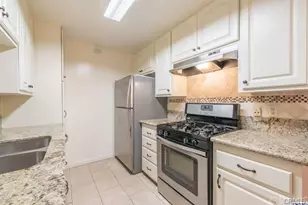 601 E Orange Grove, Burbank, CA 91501 - Photo 5