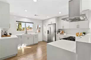10000 Amestoy Ave, Northridge, CA 91325 - Photo 11