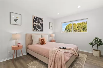 10000 Amestoy Avenue, Northridge, CA 91325 - Photo 19