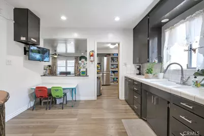 16040 Parthenia, North Hills, CA 91343 - Photo 13