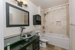 14071 Fenton Ln, Sylmar, CA 91342 - Photo 17