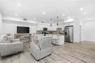 13822 Oxnard, Van Nuys, CA 91401 - Photo 5