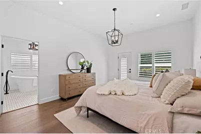827 N Lamer, Burbank, CA 91506 - Photo 15
