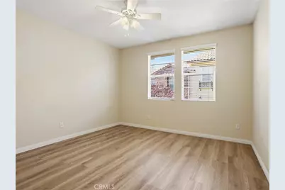 28457 Herrera Street, Valencia, CA 91354 - Photo 17