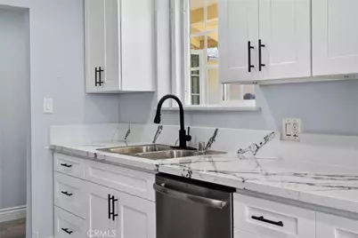 512 N Lazard, San Fernando, CA 91340 - Photo 17
