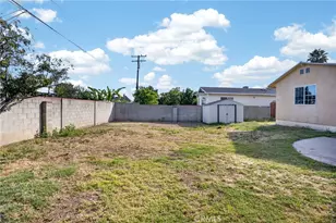 512 N Lazard, San Fernando, CA 91340 - Photo 37