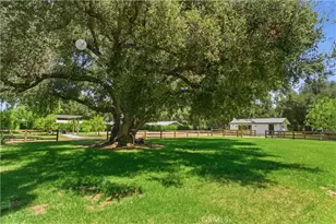 27821 Sand Canyon Rd, Canyon Country, CA 91387 - Photo 25