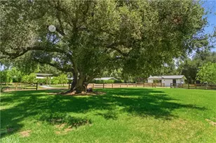 27821 Sand Canyon Rd, Canyon Country, CA 91387 - Photo 25