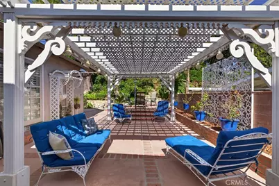 9862 Cabanas, Tujunga, CA 91042 - Photo 13