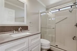 115 Poinsettia Gardens Dr, Ventura, CA 93004 - Photo 27